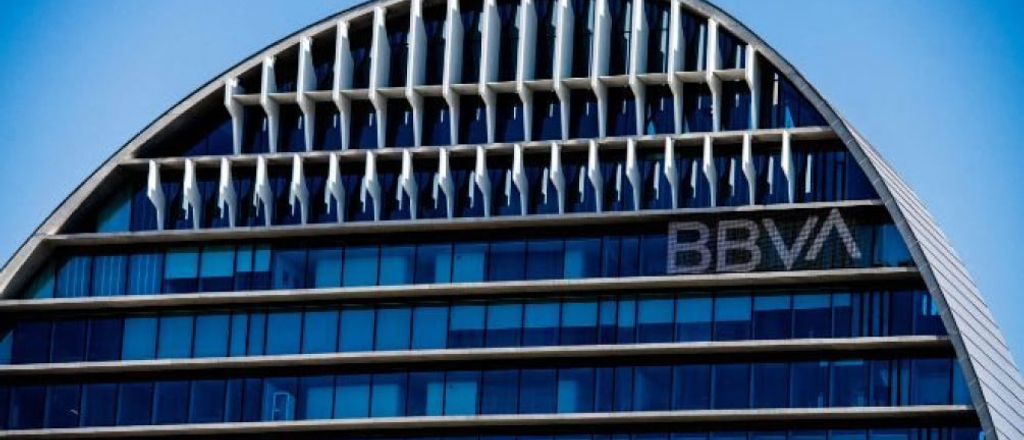 Strategic Alliance between IE Center for Families in Business and BBVA Global Wealth is born