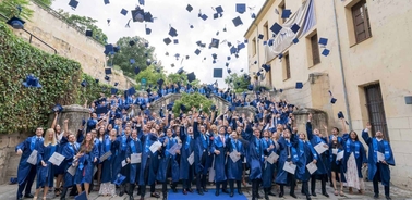 Forbes Names Two IE Alumni to 30 Under 30 List