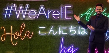 Entrepreneurship and Diversity: The IE Neon Wall of Greetings