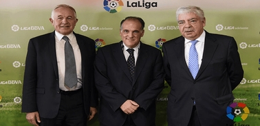 IE-FMRE Correspondent Series examines the Spanish football league’s business model