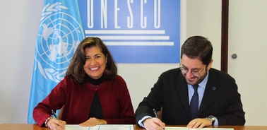 Agreement with UNESCO to build a more human digital society