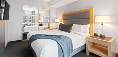 Marketing in Action: Undergraduate Students Work as Junior Consultants for International Hotel Chain