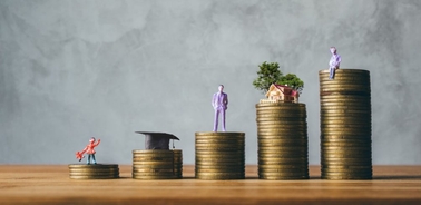 IE Foundation and Fundación Mutualidad Abogacía launch the new family savings observatory | IE Foundation