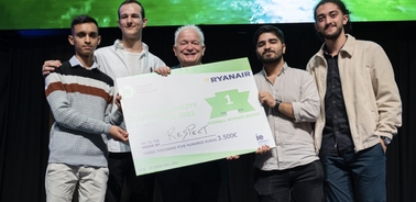 Sci-Tech Students Find Innovative Solutions for IE Sustainability Datathon Partner Ryanair