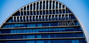 Strategic Alliance between IE Center for Families in Business and BBVA Global Wealth is born