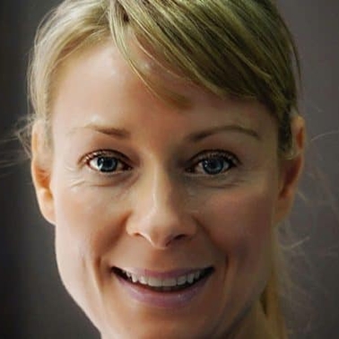 Belinda Holdsworth | Epic Awards IE University