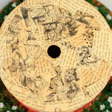 Alice in Wonderland Art Book | IE University