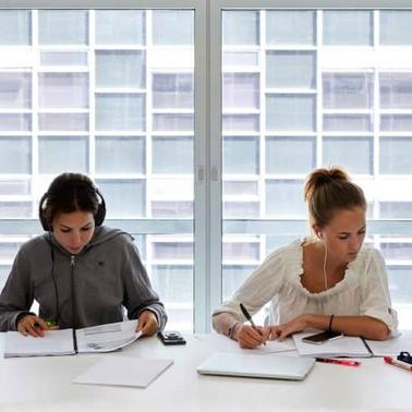 Admissions test | IE University
