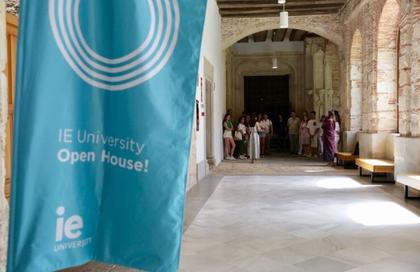 Admissions - Drop Sessions | IE University Open House