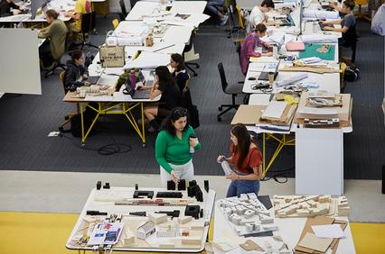 IE students at Design Studio