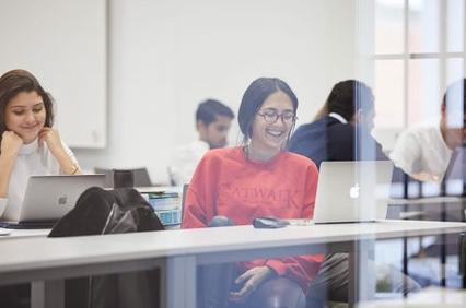 Awards | IE Financial Aid