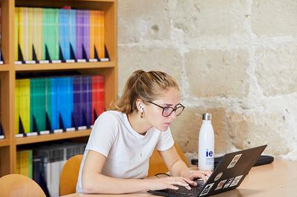 Second year - Bachelor in Environmental Sciences and Sustainability | IE University