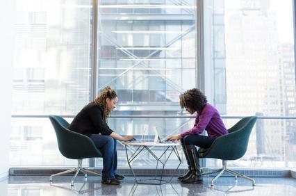 IE School of Science and Technology Launches New Mentoring Program for Graduate Students