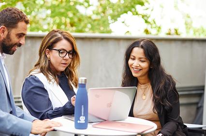Low interest rates for students | IE Business School