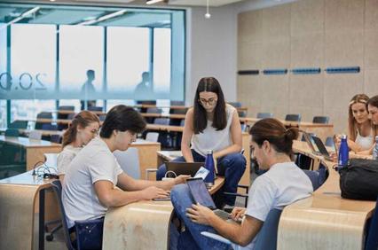 Fifth Year - Dual Degre in Economics and Applied Mathematics | IE University