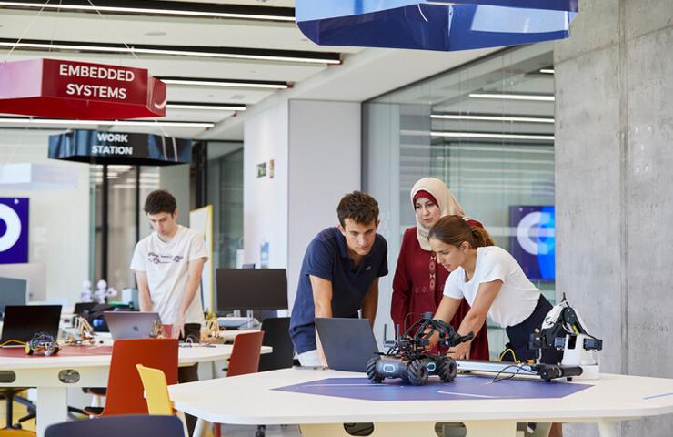 IE students at the Robotic  Lab in Madrid Campus IE Tower