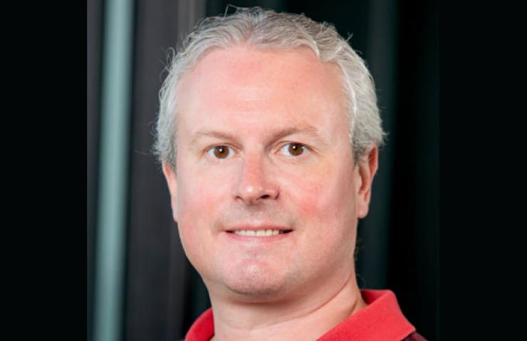 Faculty Spotlight: Robert Polding | IE School of Science and Technology