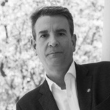 Miguel López | IE