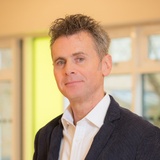 Robin Bayley - Faculty | IE