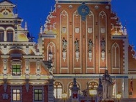 The House of the Blackheads is the emblematic icon for representing the IE Latvia Alumni club