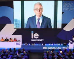 IE Law School celebrates the graduation of more than 180 Bachelor students