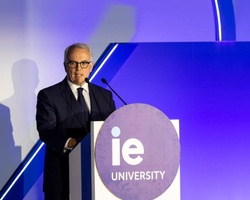 IE Law School celebrates the graduation of over 250 master’s students