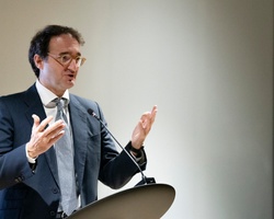 Corporate digitalization and sustainability, cornerstones of IE Law School and ONTIER’s 16th José María Cervelló Prize