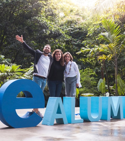 IE Alumni | Alumni IE University 