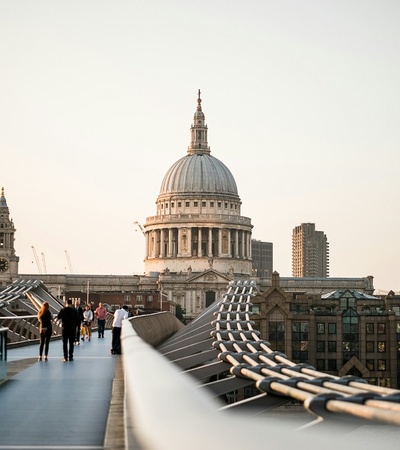 London church  view 