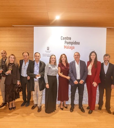 Reconocimiento al talento directivo con sello AMP