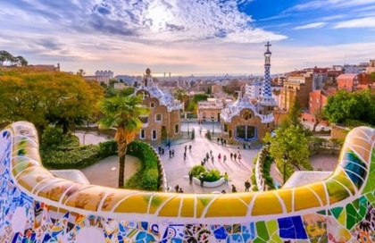 The Park Güell is the icon for the IE Alumni Barcelona Club 