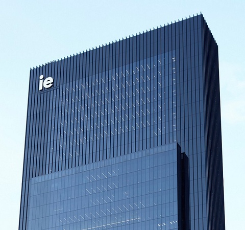 IE Tower campus madrid