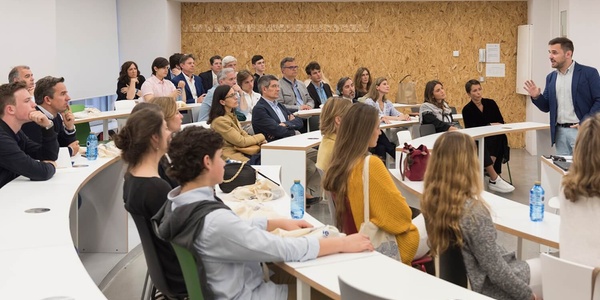 Get to know us | IE University