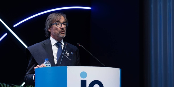 IE Business School Celebrates the Graduation of Its Top Management Programs at IE Tower
