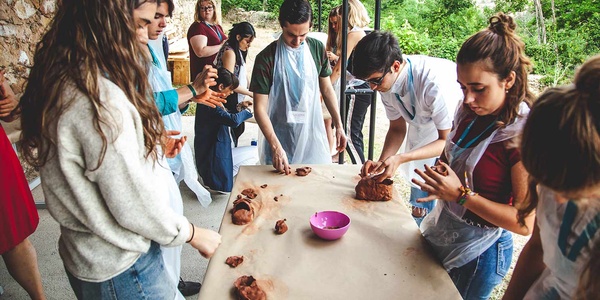 IE experience community | IE University