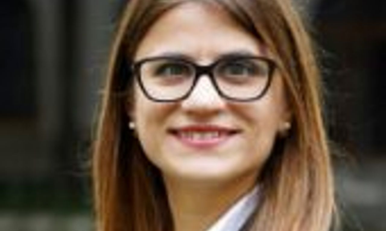 Raluca Ratiu - Faculty | IE