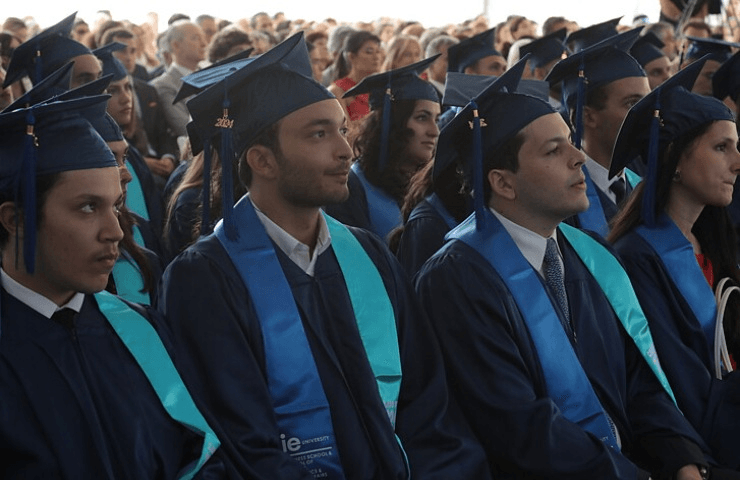 IE University celebrates the graduation of 3,000 students