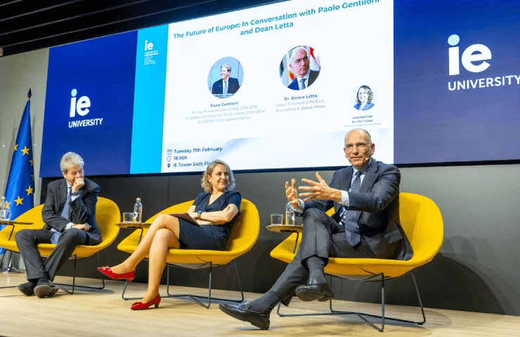 paolo-gentiloni-distinguished-fellow-ie-school-politics-economics-global-affairs-confronts-european-challenges-ie-university-europe-needs-wake-up-call-body1.jpeg