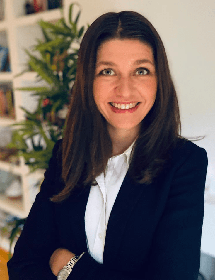 Antoaneta Momcheva | IE Business School